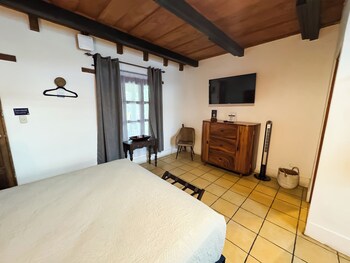hotel cacique real la merced