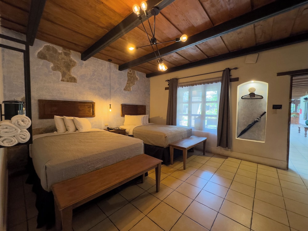 hotel cacique real la merced