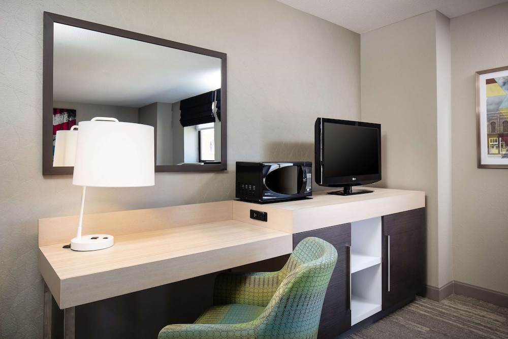hampton inn freeport