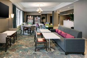 hampton inn freeport