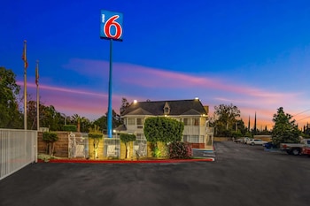 motel 6 fresno ca belmont ave