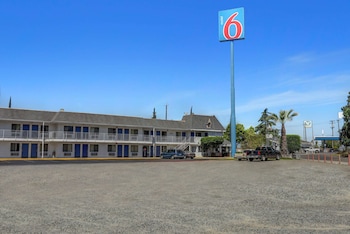 motel 6 fresno ca belmont ave