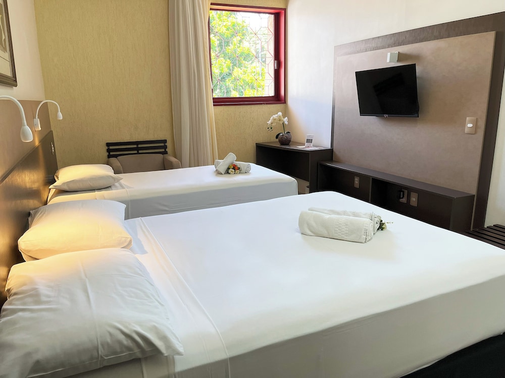 athus brasilia hotel