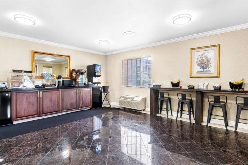 surestay hotel by best western castro valley