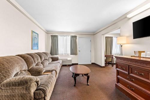 surestay hotel by best western castro valley