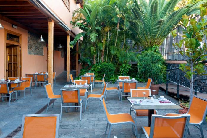 hotel livvo la quinta roja