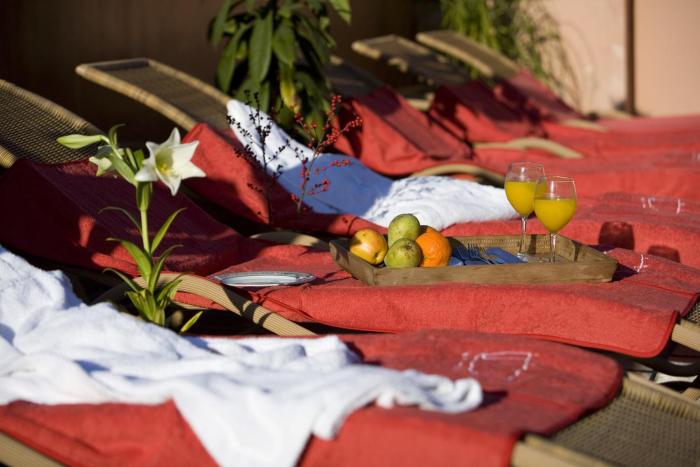 hotel livvo la quinta roja