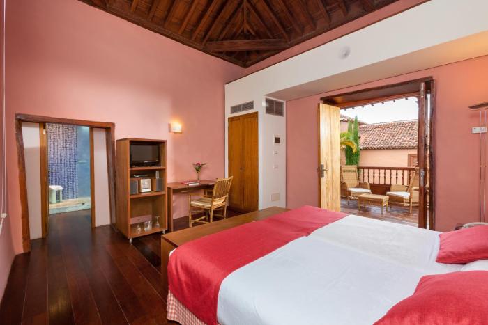 hotel livvo la quinta roja