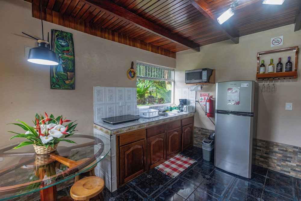 hotel de cabanas valle campanas