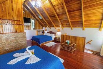 hotel de cabanas valle campanas