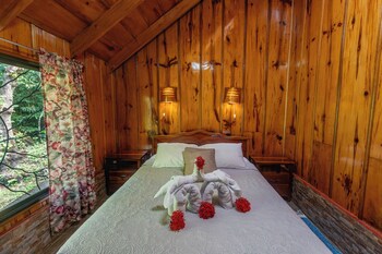 hotel de cabanas valle campanas