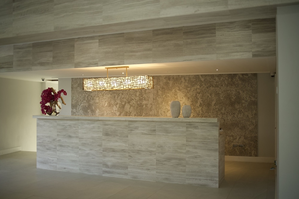 la vue boutique hotel and beach club