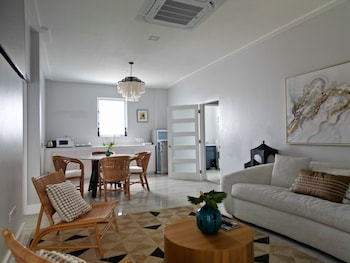 la vue boutique hotel and beach club