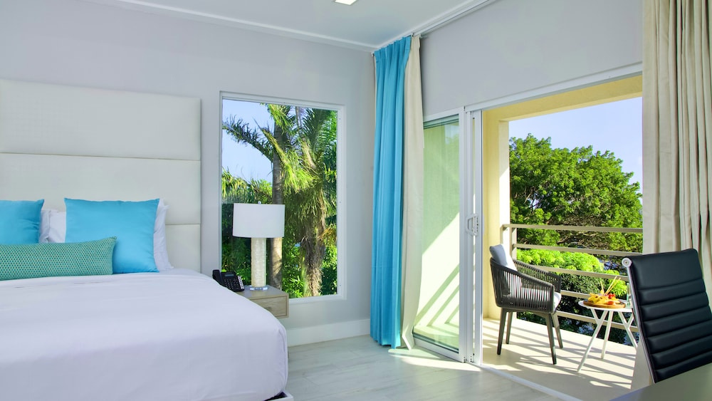 la vue boutique hotel and beach club