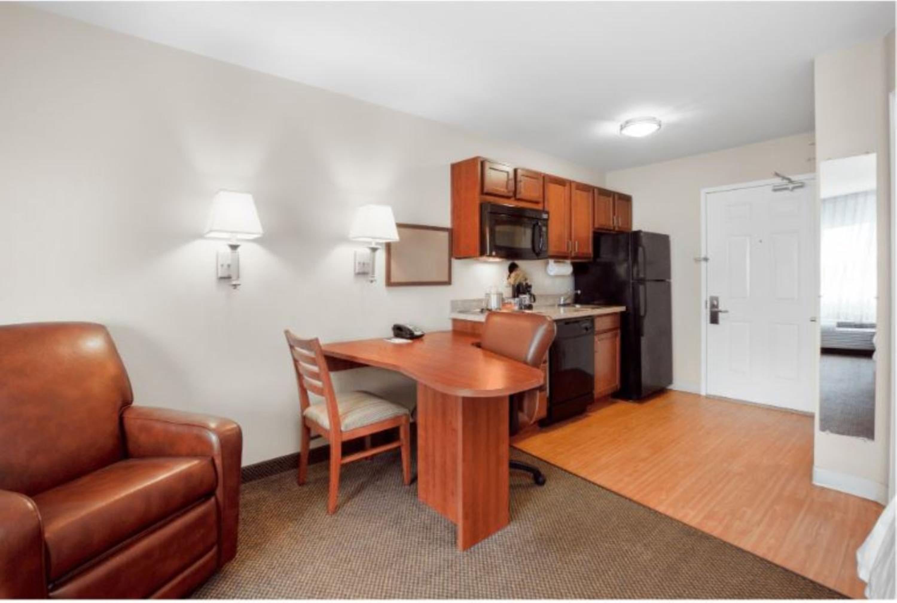 candlewood suites gillette by ihg
