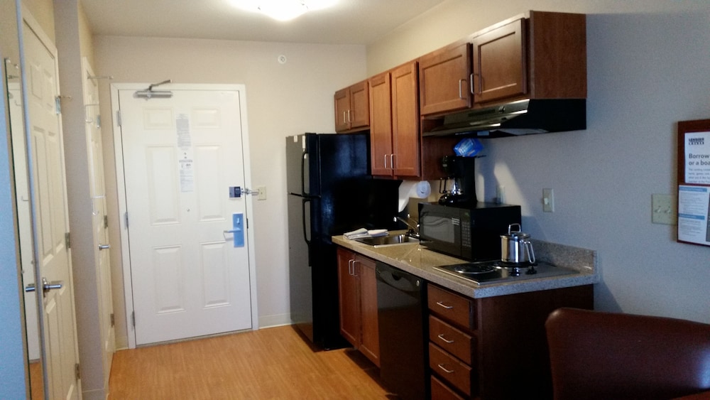 candlewood suites gillette by ihg