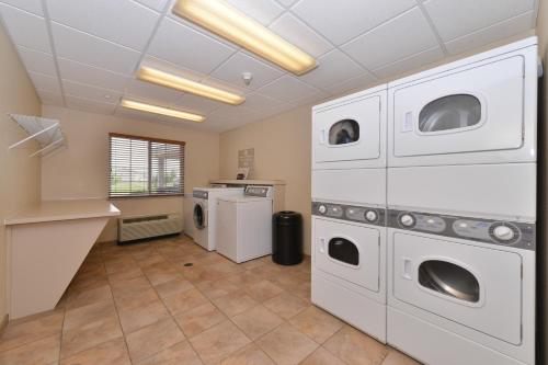 candlewood suites gillette by ihg