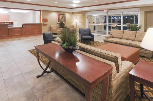 candlewood suites gillette by ihg
