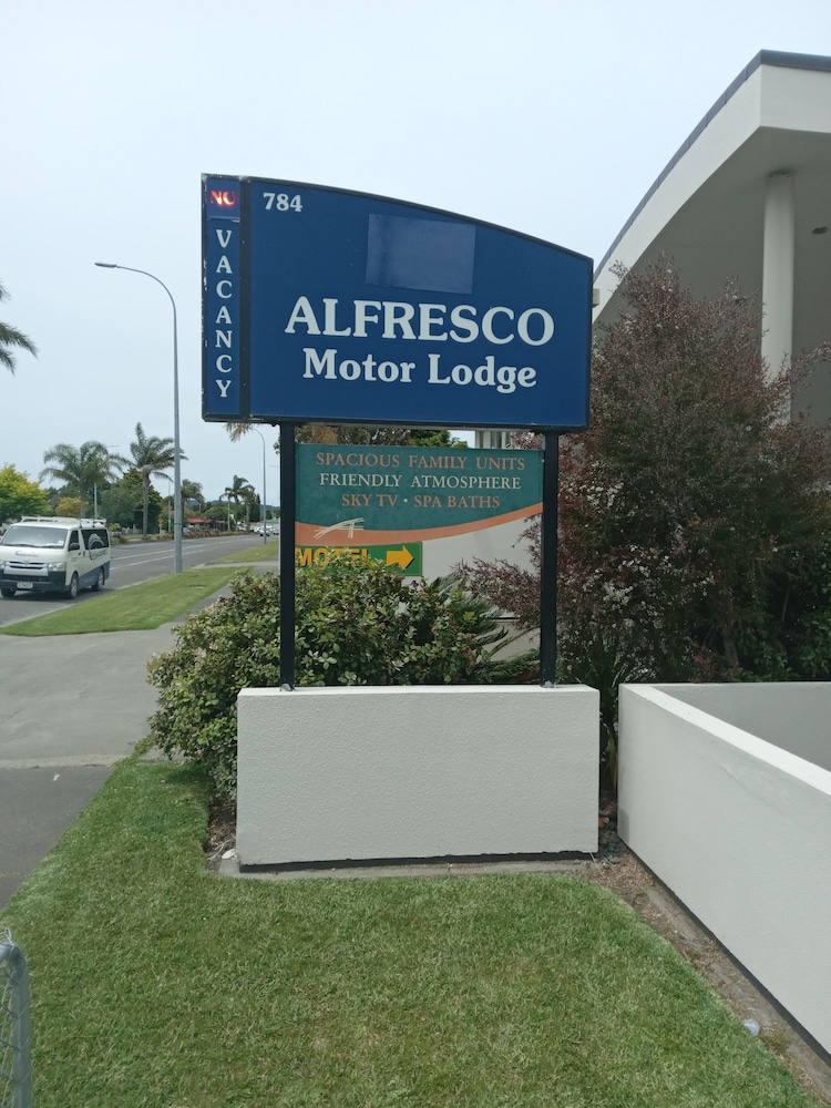 alfresco motor lodge