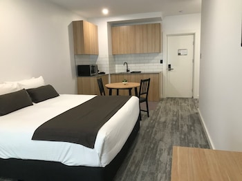 the osmond motel and apartments