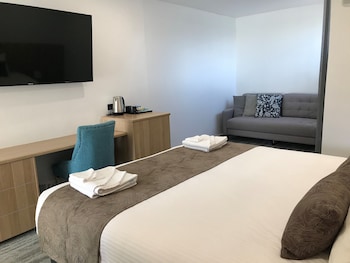 the osmond motel and apartments