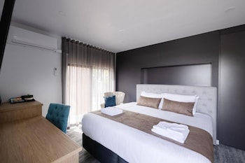 the osmond motel and apartments