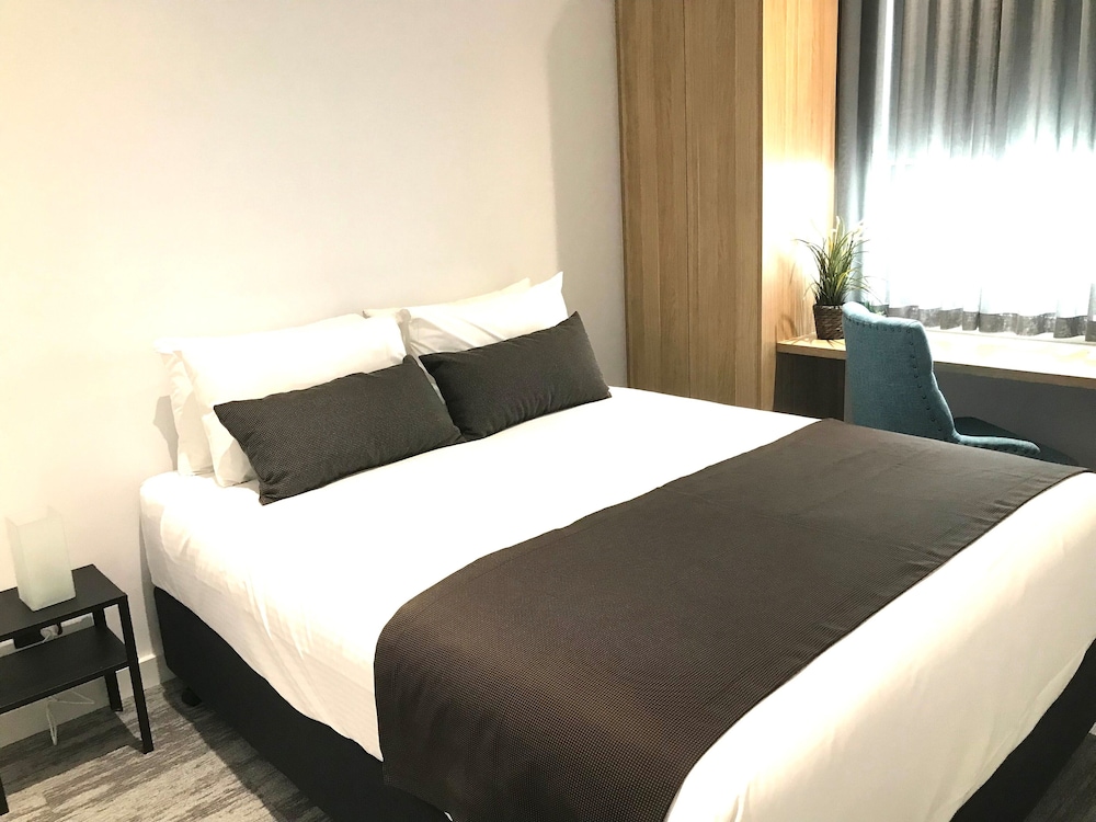 the osmond motel and apartments