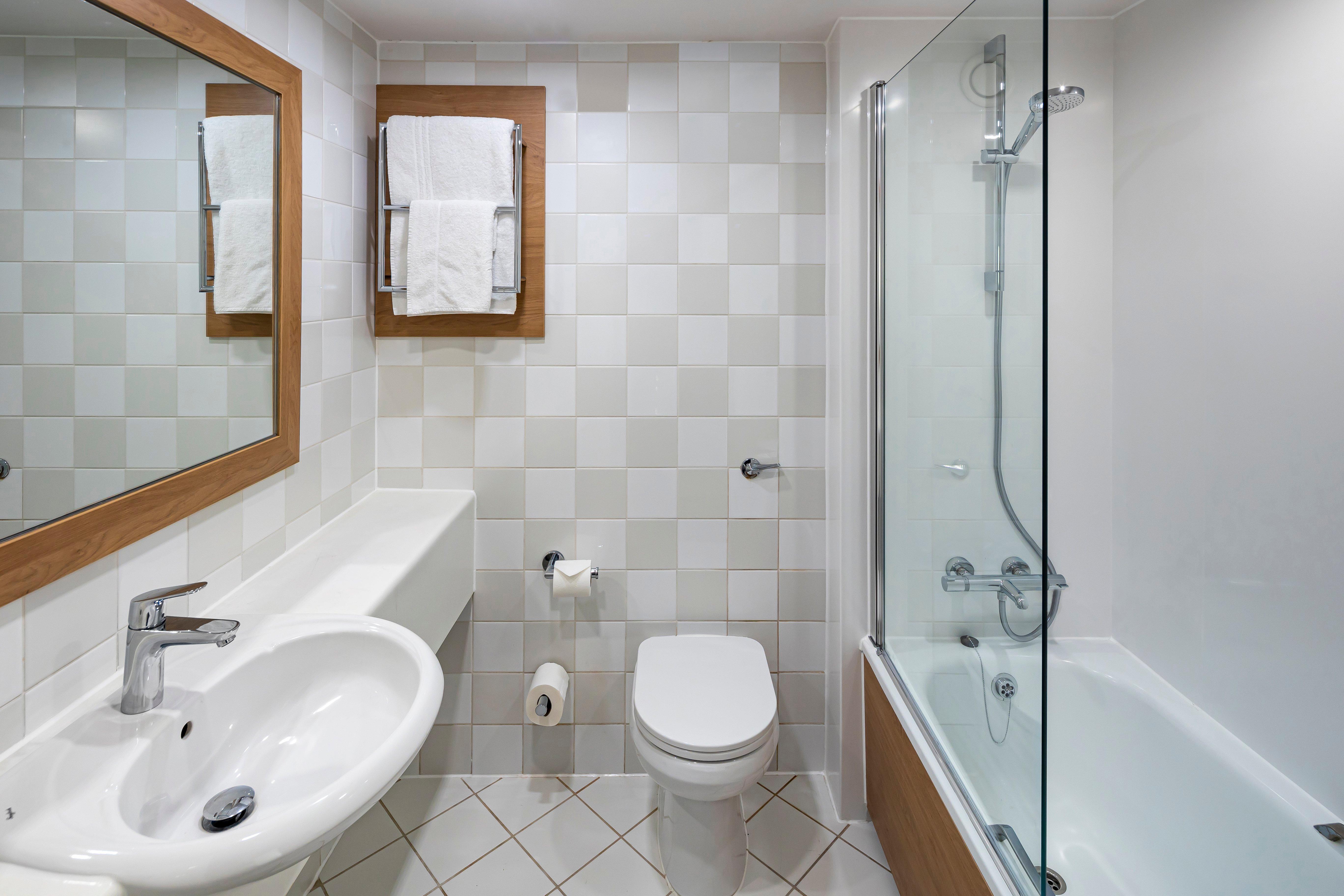 holiday inn gloucester cheltenham by ihg