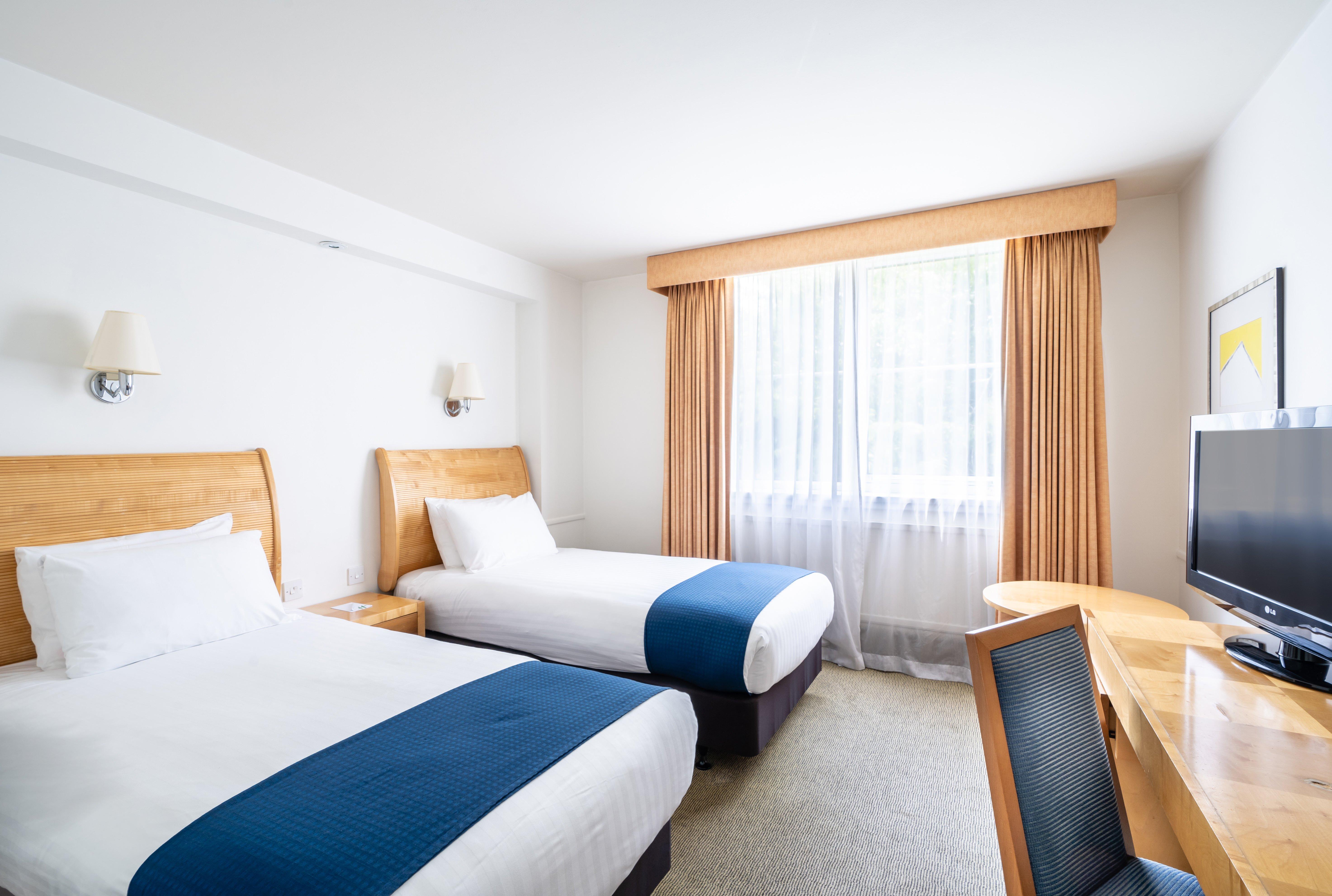 holiday inn gloucester cheltenham by ihg