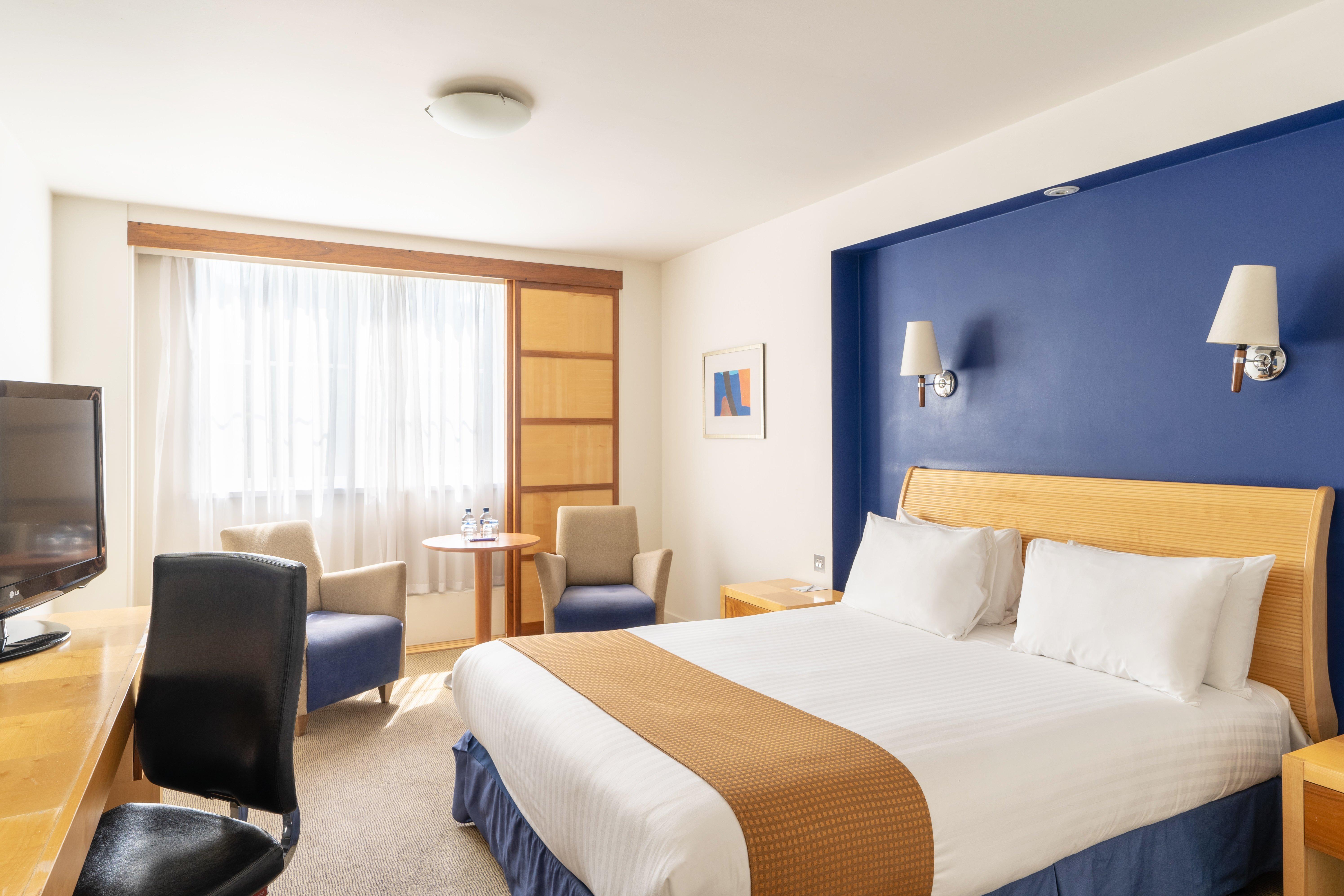 holiday inn gloucester cheltenham by ihg