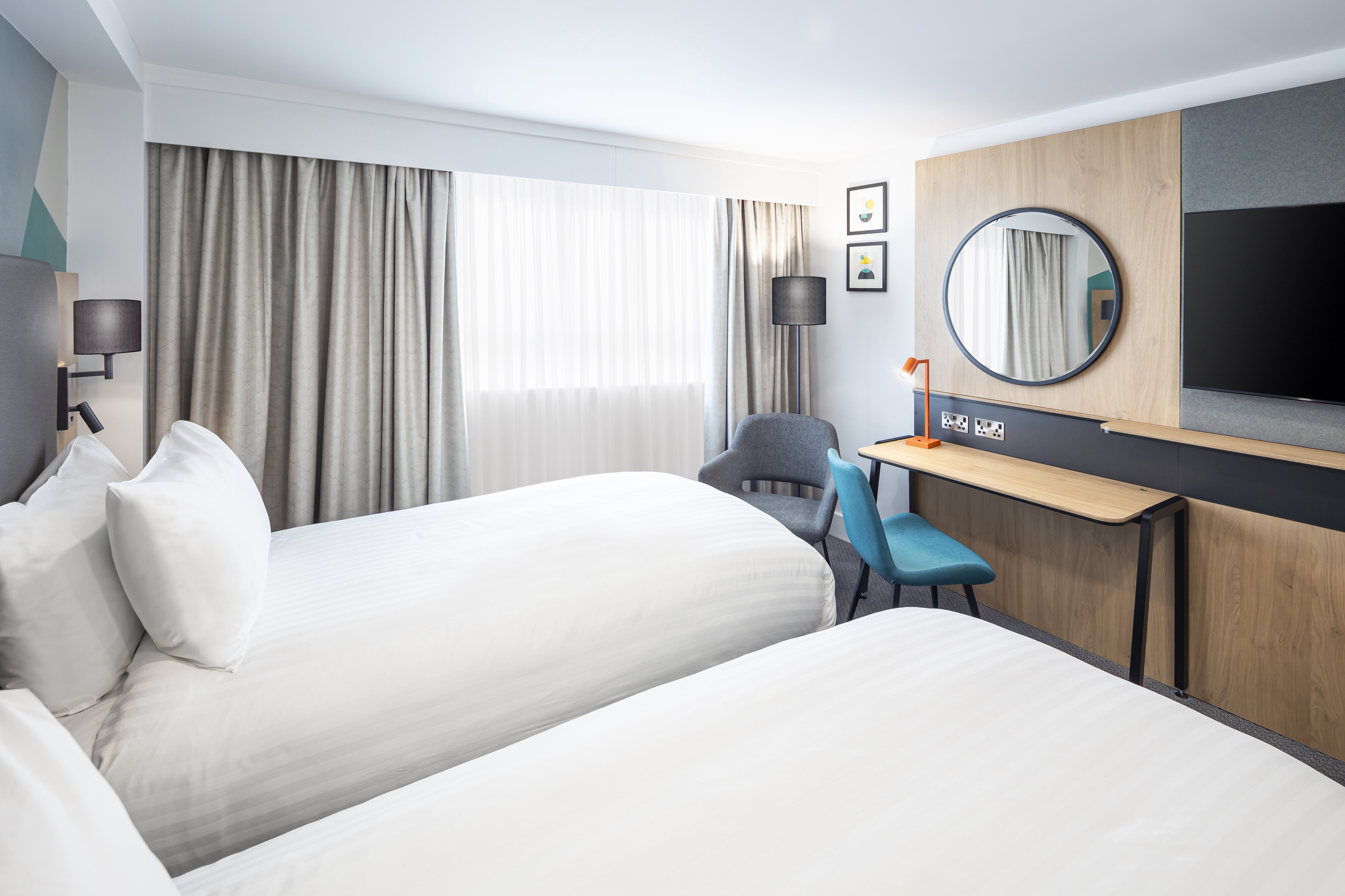 holiday inn gloucester cheltenham by ihg