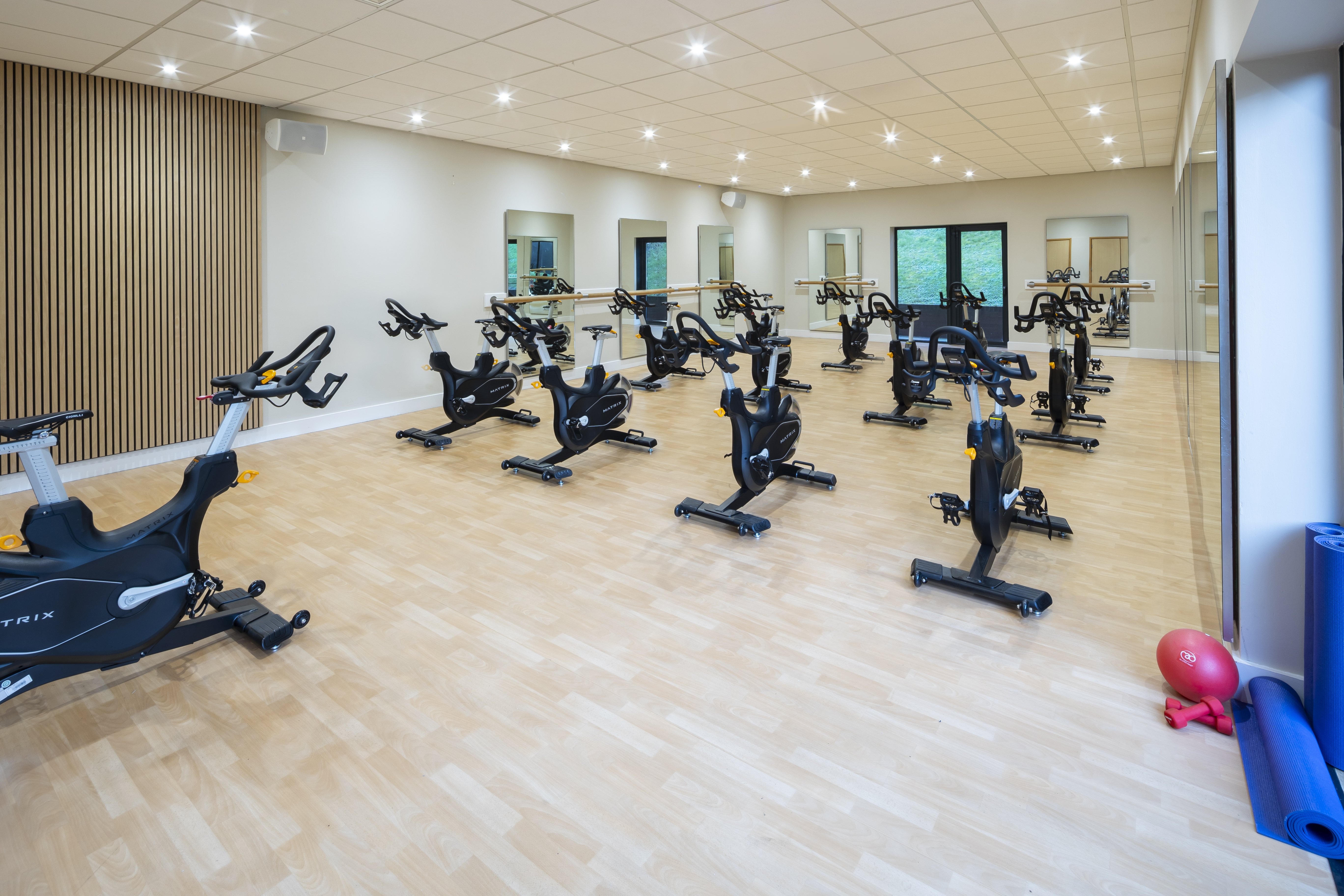 holiday inn gloucester cheltenham by ihg