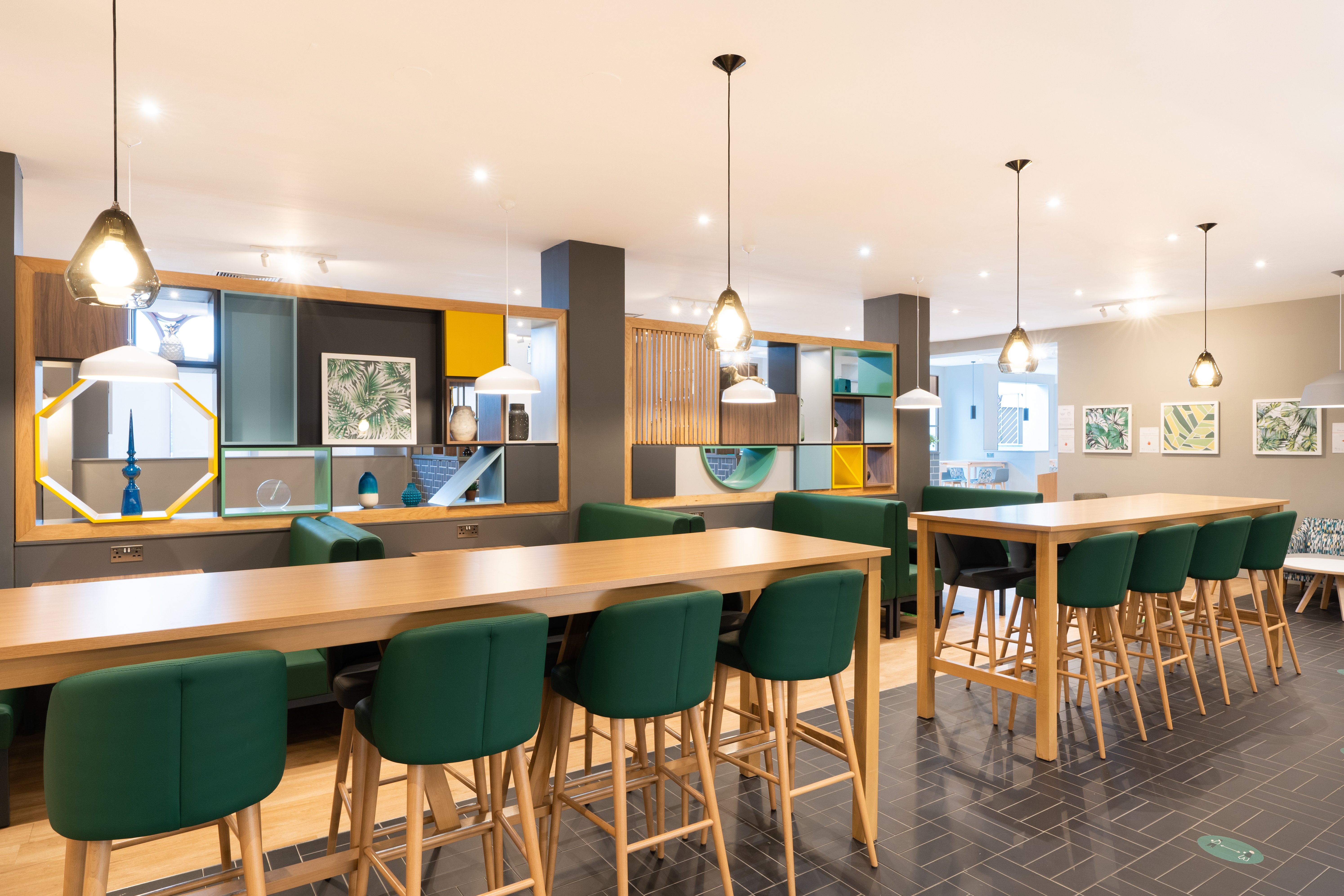 holiday inn gloucester cheltenham by ihg