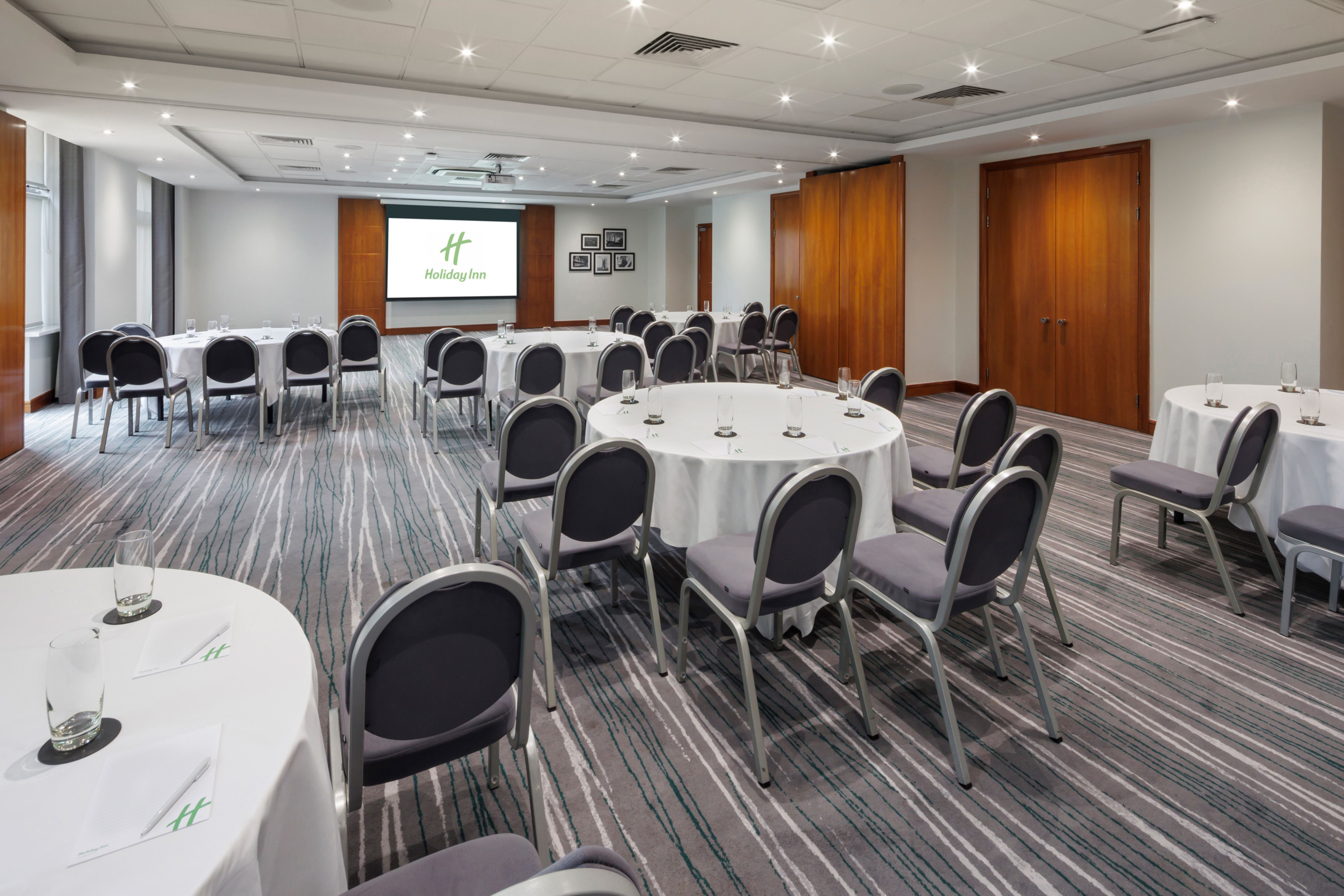holiday inn gloucester cheltenham by ihg