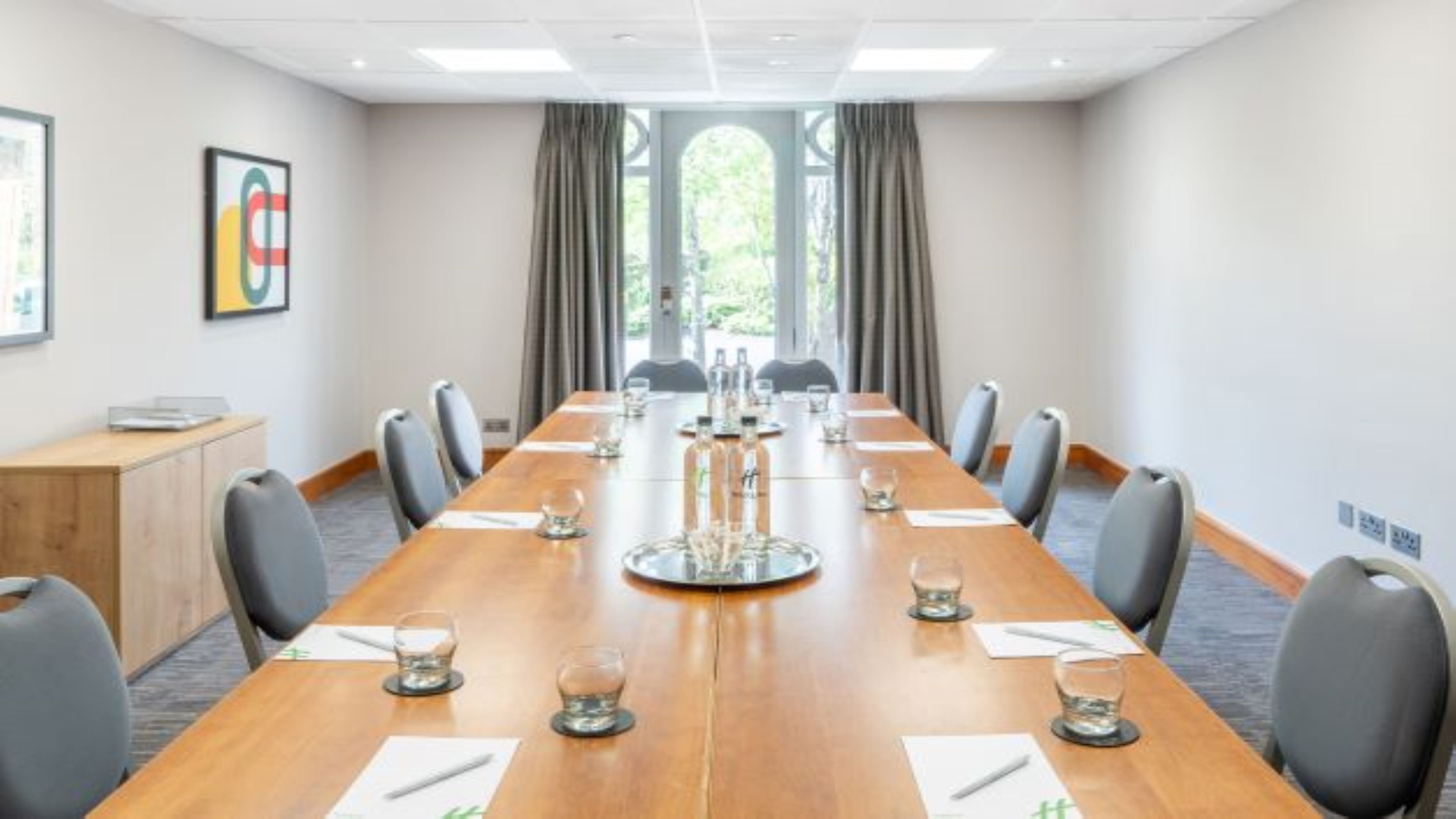 holiday inn gloucester cheltenham by ihg