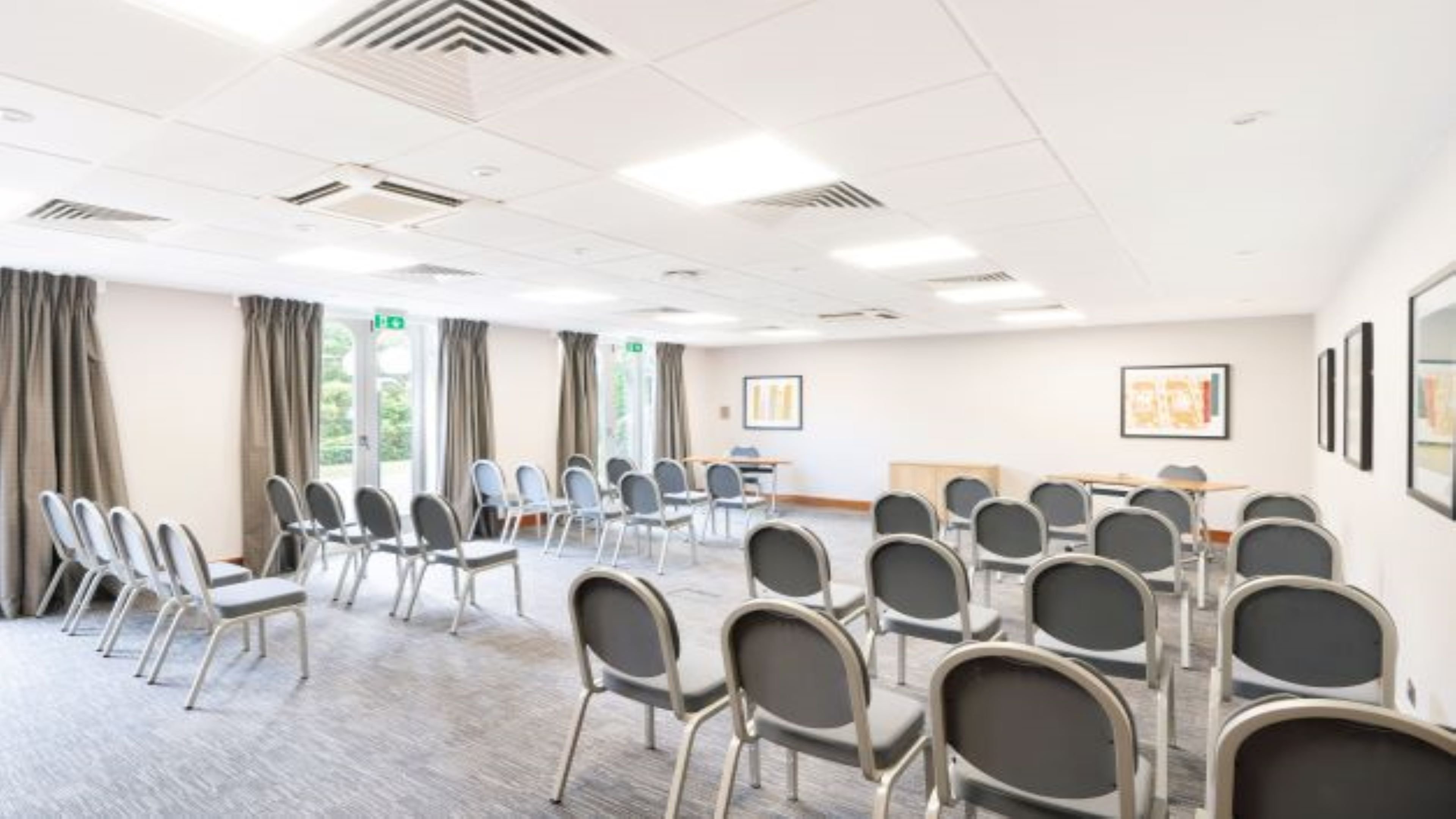 holiday inn gloucester cheltenham by ihg
