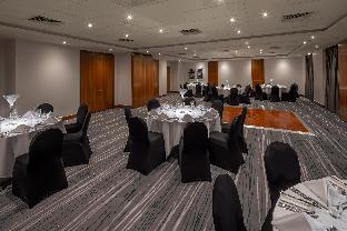 holiday inn gloucester cheltenham by ihg