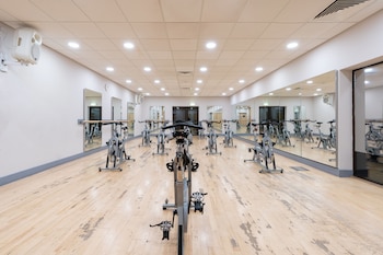 holiday inn gloucester cheltenham by ihg