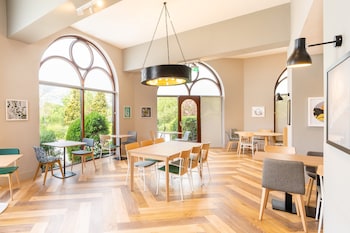 holiday inn gloucester cheltenham by ihg