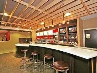 courtyard by marriott greensboro airport