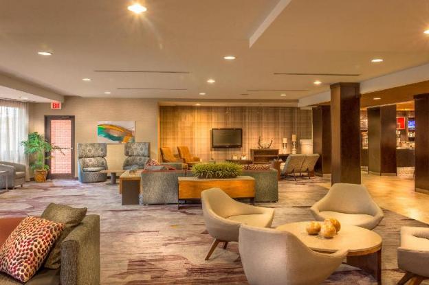 courtyard by marriott greensboro airport