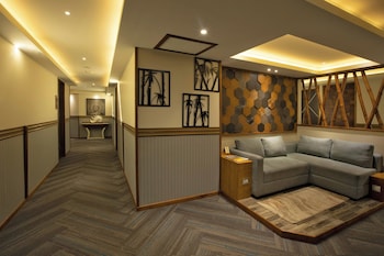 coral reef hotel port blair