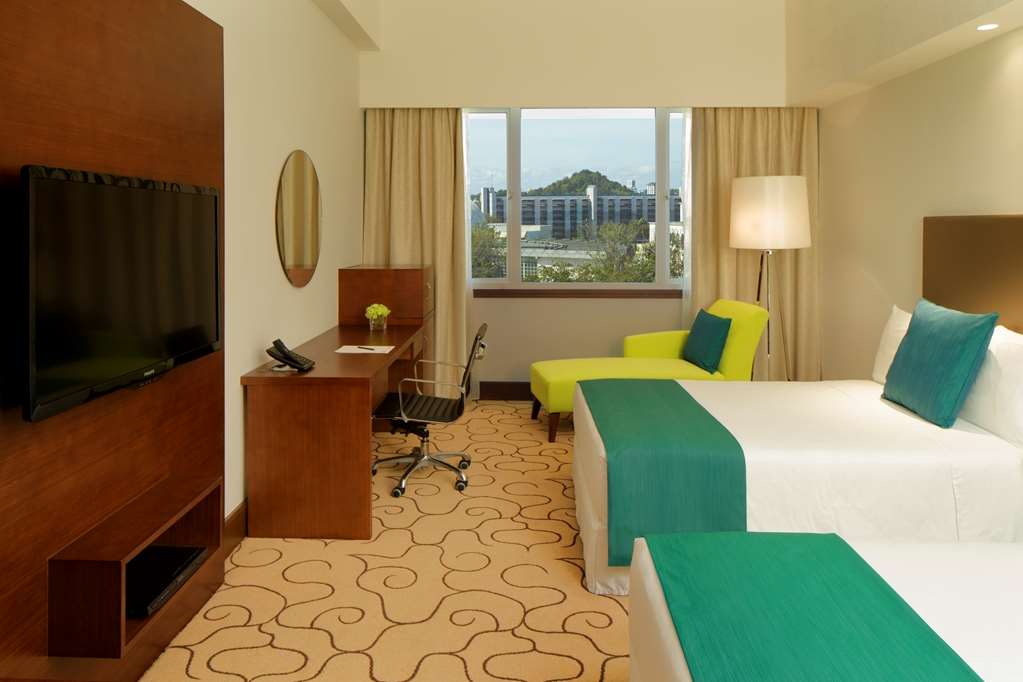 radisson hotel brunei darussalam