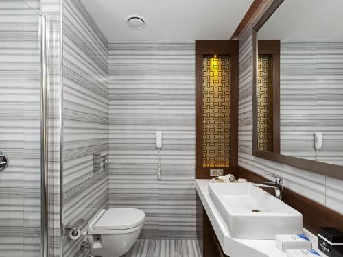 manesol boutique galata