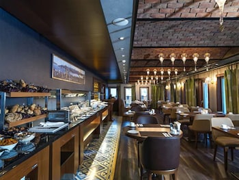 manesol boutique galata