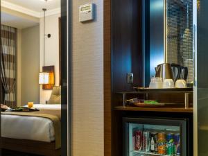 manesol boutique galata