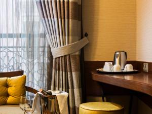 manesol boutique galata