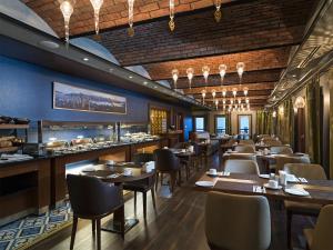 manesol boutique galata