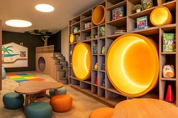 embassy suites by hilton aruba beach resort