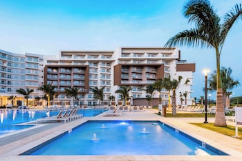 embassy suites by hilton aruba beach resort